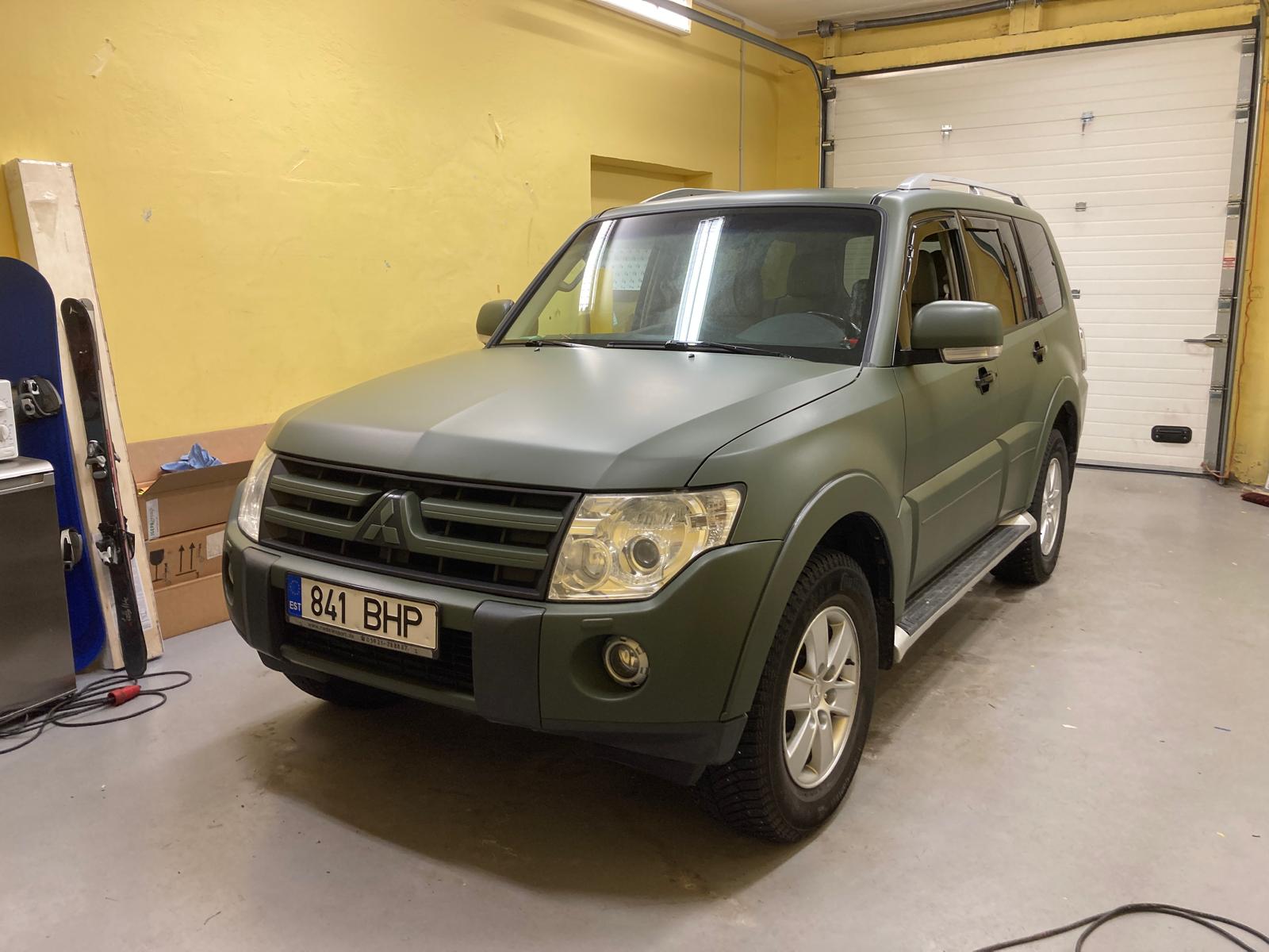 Mitsubishi-Pajero-camo